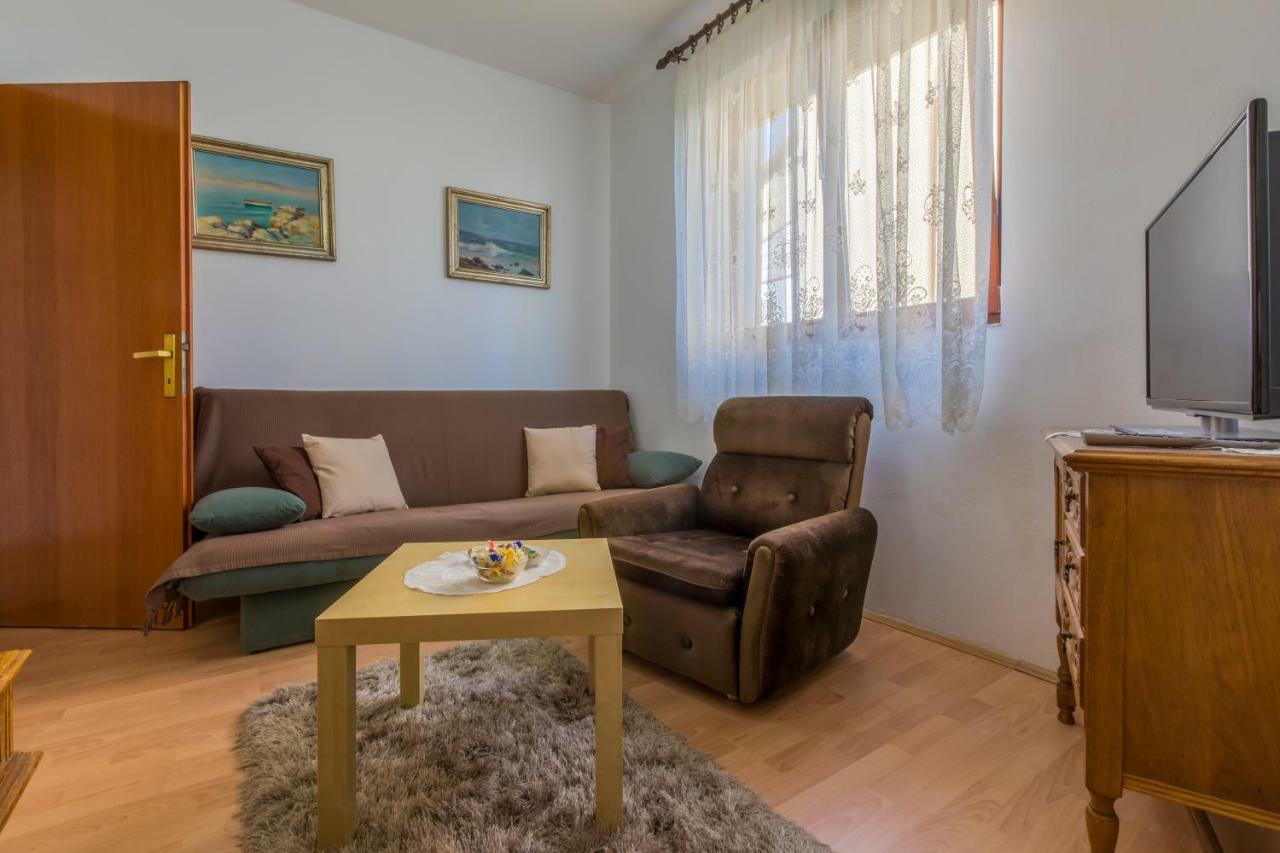 סלצה Apartman Laura מראה חיצוני תמונה