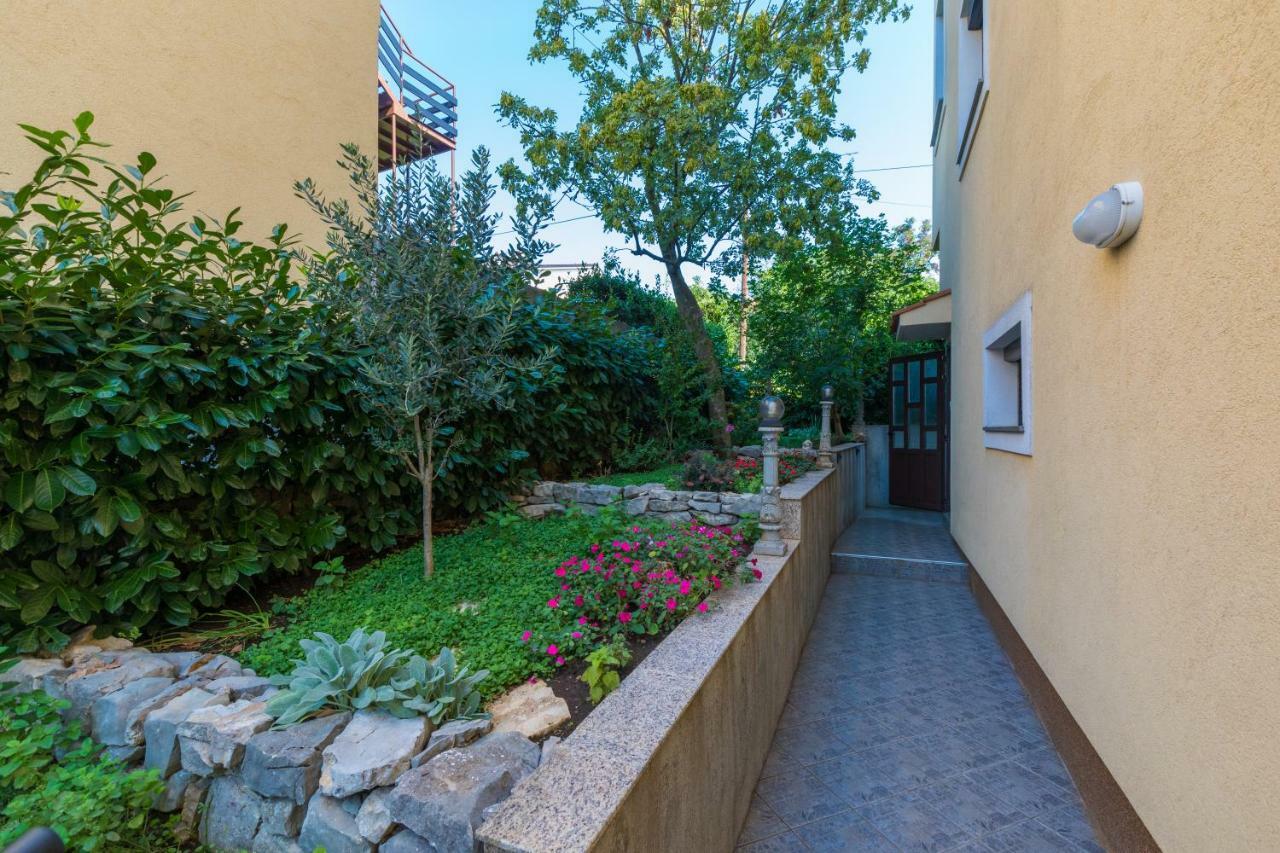 סלצה Apartman Laura מראה חיצוני תמונה
